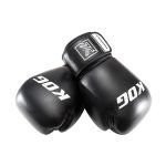 Voorkant liggend bokshandschoenen echt leer van Knockoutgear Zwart